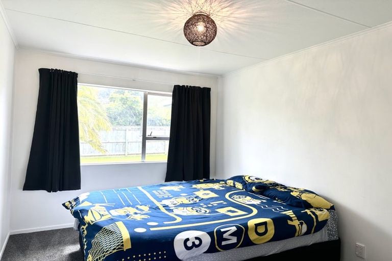 Photo of property in 88 Norana Road, Timberlea, Upper Hutt, 5018