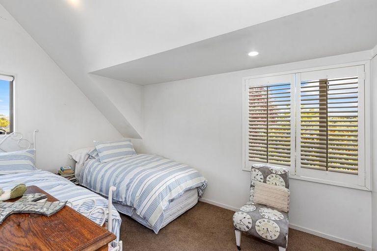 Photo of property in 1/10 Kinloch Street, St Albans, Christchurch, 8014