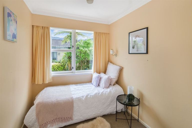 Photo of property in 10a Izard Road, Khandallah, Wellington, 6035