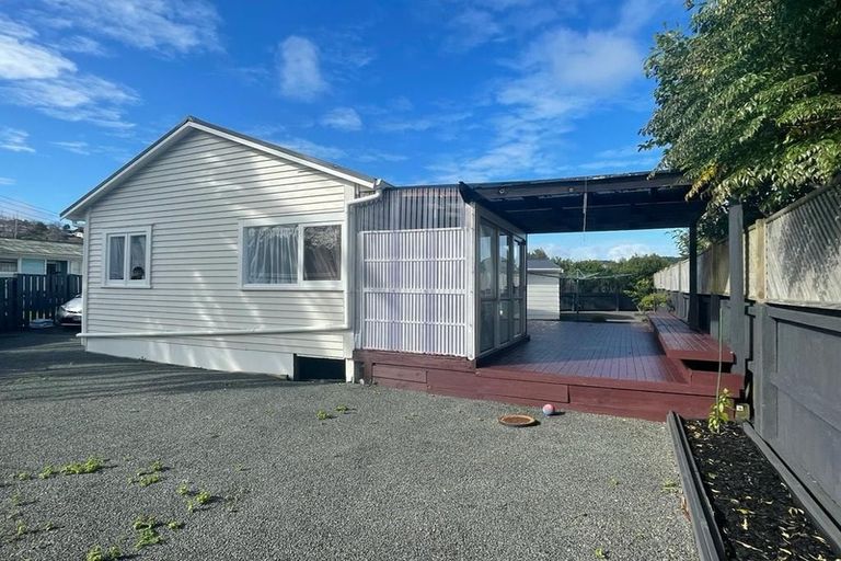 Photo of property in 11b Inver Street, Glen Eden, Auckland, 0602