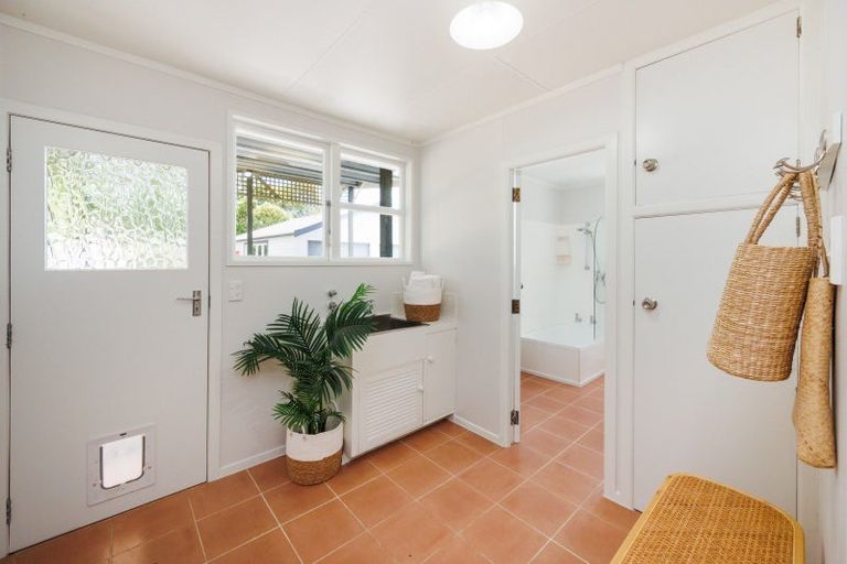 Photo of property in 167 Stoney Creek Road, Kelvin Grove, Palmerston North, 4470