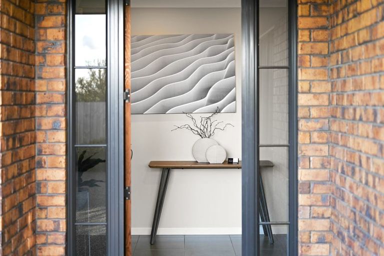 Photo of property in 6 Compton Grove, Huntington, Hamilton, 3210