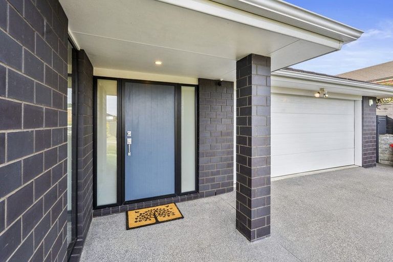 Photo of property in 3 Floyd Road, Riverhead, 0820