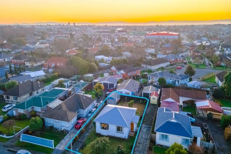 Photo of property in 1/37 Hay Street, Bromley, Christchurch, 8062