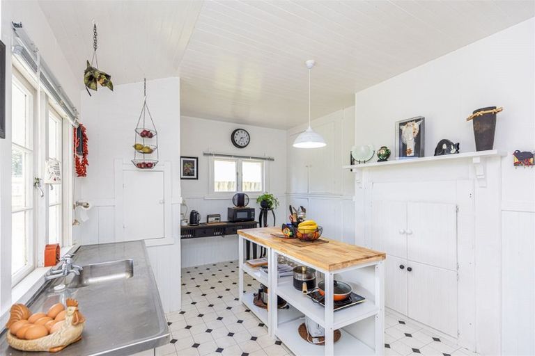 Photo of property in 53 Manuka Street, Castlecliff, Whanganui, 4501