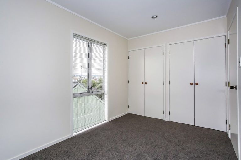 Photo of property in 1/14 Wood Street, Papakura, 2110