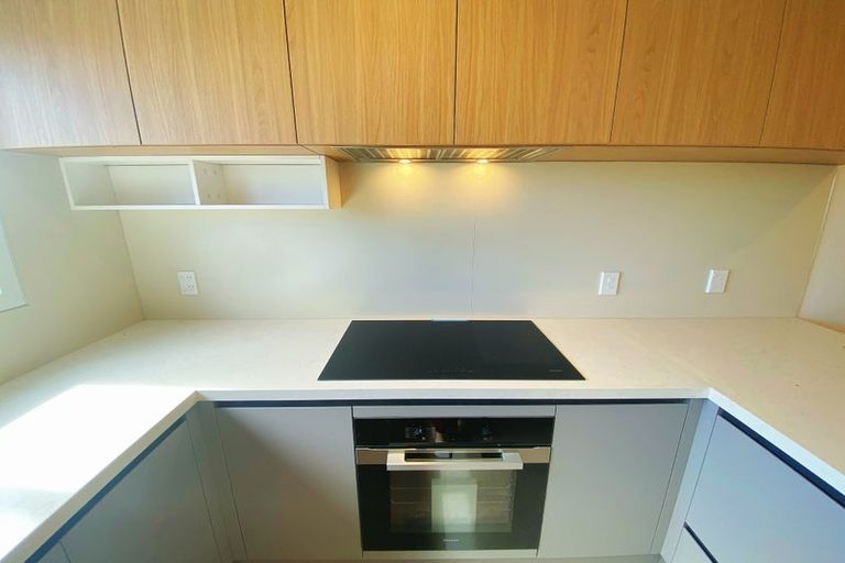 Photo of property in 3/46 View Road, Henderson, Auckland, 0612