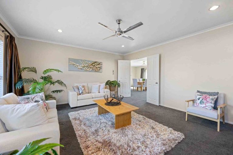 Photo of property in 6 Magellan Rise, Flagstaff, Hamilton, 3210