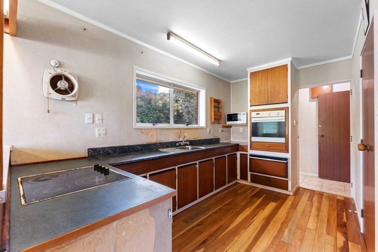 Photo of property in 8 Mcdowell Crescent, Hillcrest, Auckland, 0627