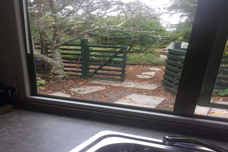 Photo of property in 347 Upper Drive, Greenhithe, Auckland, 0632