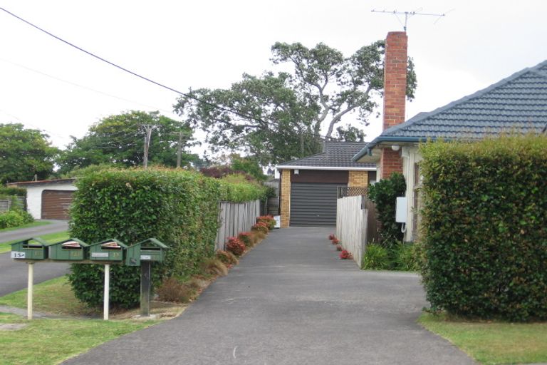 Photo of property in 1/11 Gordon Avenue, Forrest Hill, Auckland, 0620