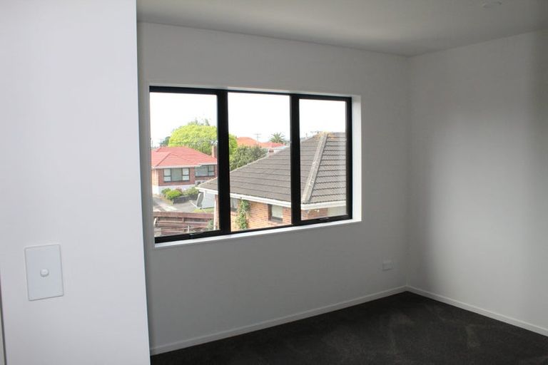 Photo of property in 52 Pembroke Street, Papatoetoe, Auckland, 2025