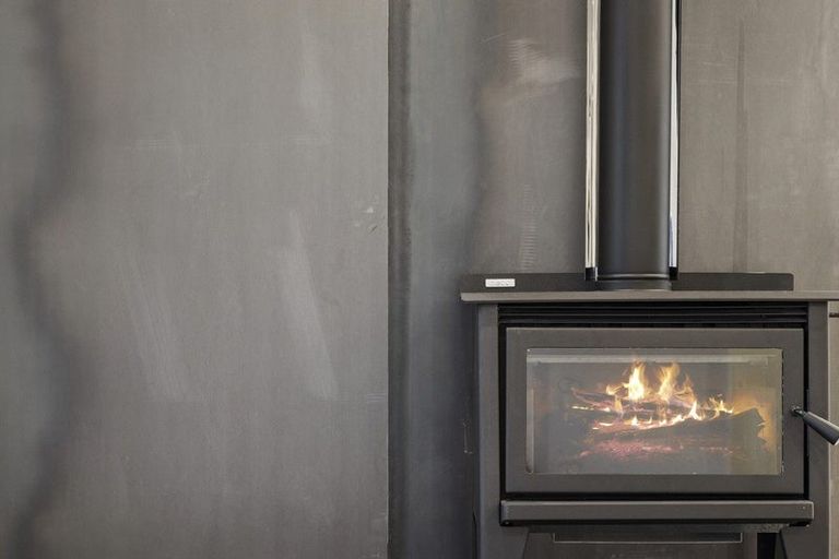 Photo of property in 6 Lake Mckay Drive, Luggate, 9382