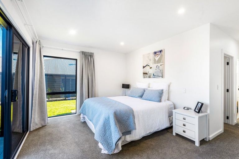 Photo of property in 48 Ngaru Crescent, Wharewaka, Taupo, 3330