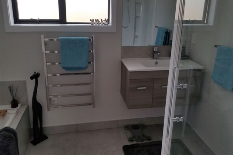 Photo of property in 3a Innes Place, Roslyn, Palmerston North, 4414