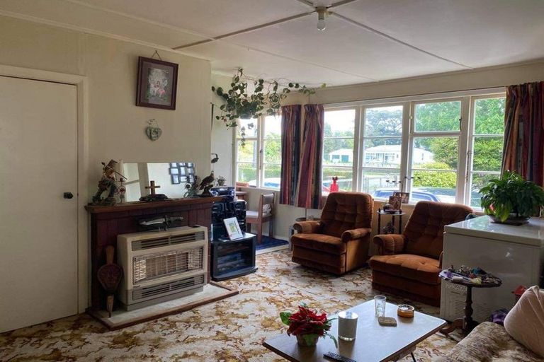 Photo of property in 16 Egmont Street, Kaponga, Hawera, 4679