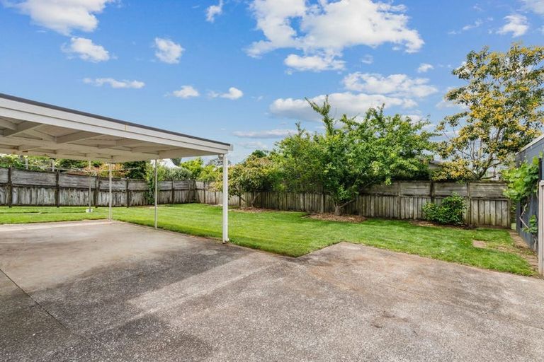 Photo of property in 2 Parahaki Street, Regent, Whangarei, 0112