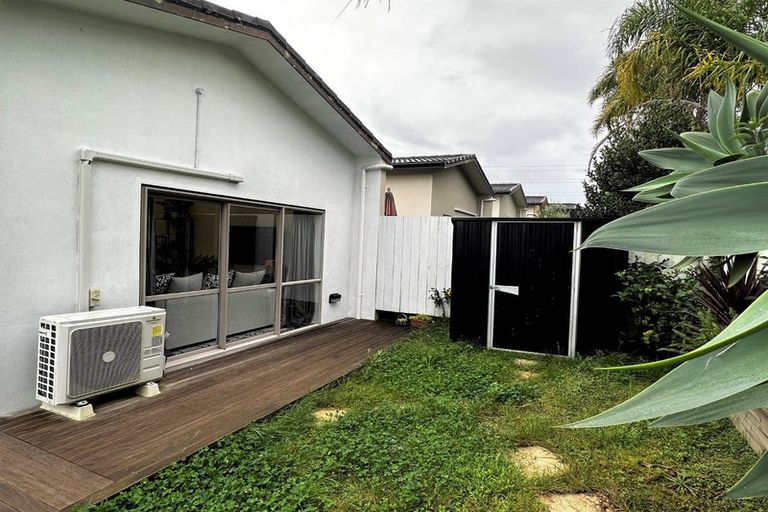 Photo of property in 56 Aspiring Avenue, Flat Bush, Auckland, 2019