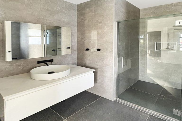 Photo of property in 16 Kelly Road, Riverhead, 0820