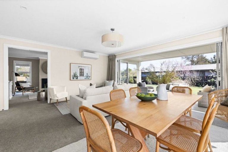 Photo of property in 11 Margaret Avenue, Havelock North, 4130