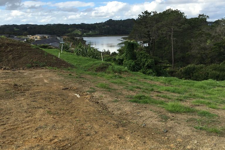 Photo of property in 74 Pohutukawa Parade, Riverhead, 0820