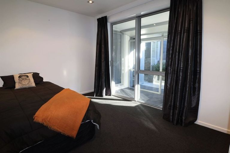 Photo of property in 92 Douglas Street, Highfield, Timaru, 7910