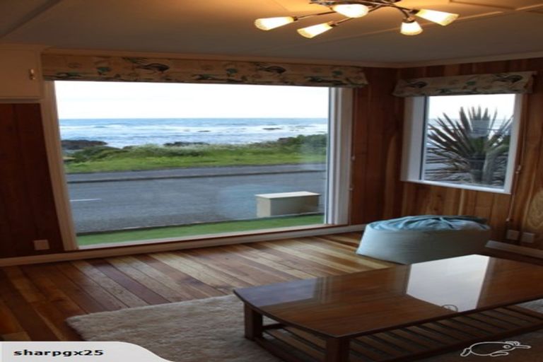 Photo of property in 130 Owhiro Bay Parade, Owhiro Bay, Wellington, 6023