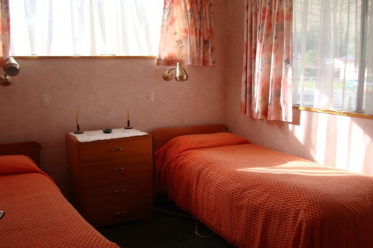 Photo of property in 23 Sutherland Road, Omarama, 9412