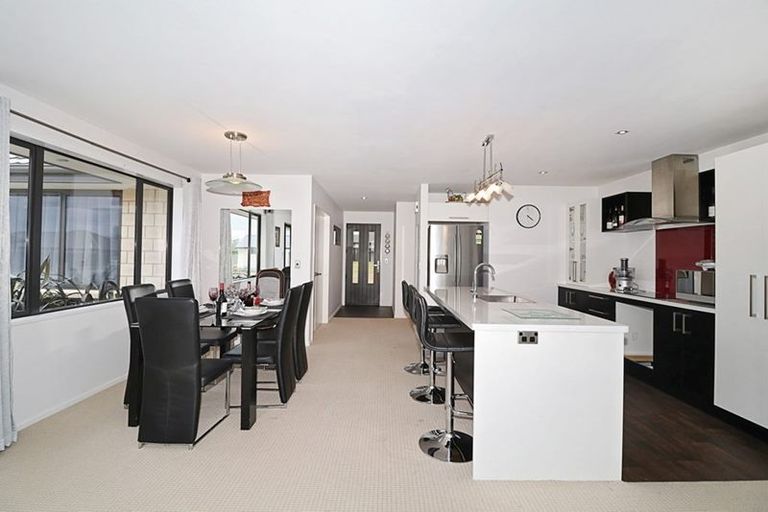 Photo of property in 28 Majestic Chance, Seaward Bush, Invercargill, 9812