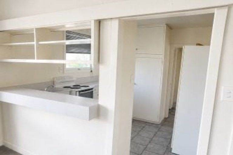 Photo of property in 1/11 Maidstone Road, Ilam, Christchurch, 8041