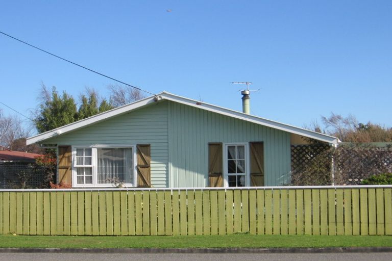 Photo of property in 88 Revans Street, Featherston, 5710