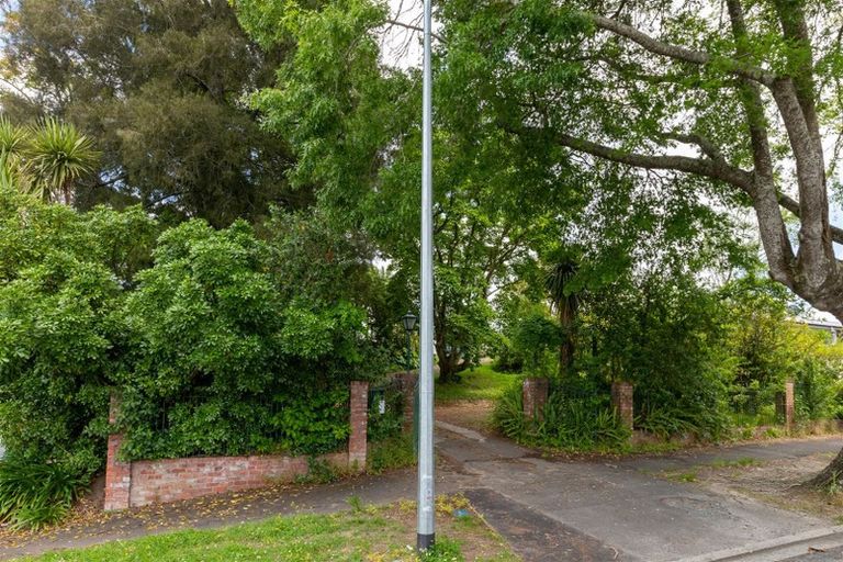 Photo of property in 1 Puutikitiki Street, Hamilton East, Hamilton, 3216