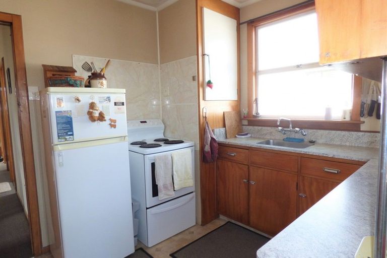 Photo of property in 27 Taward Street, Oamaru North, Oamaru, 9400