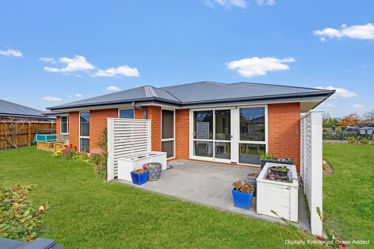Photo of property in 1a Clifford Place, Amberley, 7410