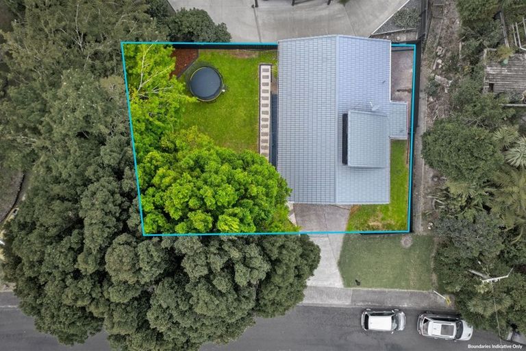 Photo of property in 15a Bridge Avenue, Te Atatu South, Auckland, 0610