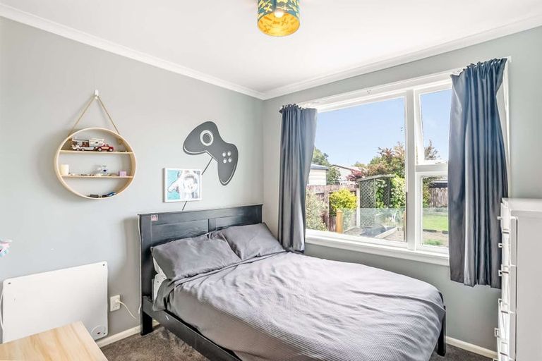 Photo of property in 150 Pacific Road, North New Brighton, Christchurch, 8083