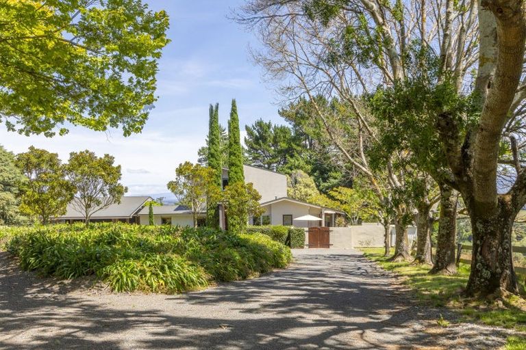 Photo of property in 15a Maharakeke Road, Waipukurau, 4281