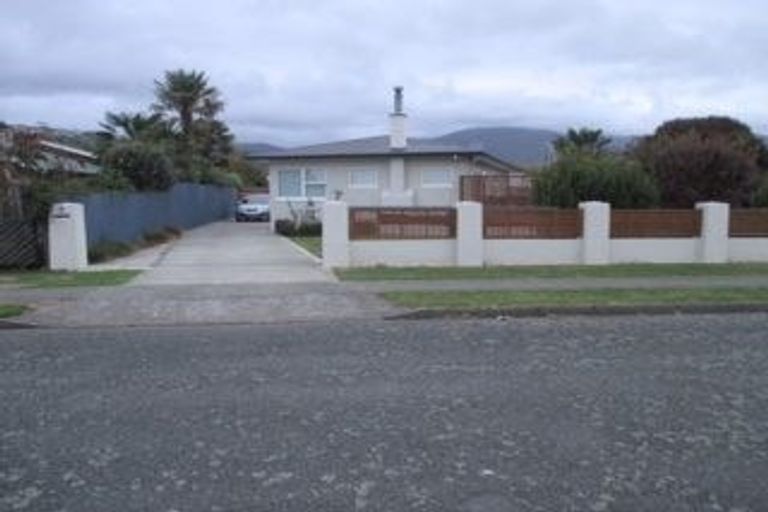 Photo of property in 9 Otterson Street, Tahunanui, Nelson, 7011