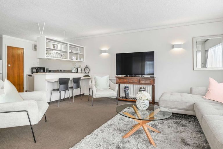 Photo of property in 1055 Pukaki Street, Rotorua, 3010