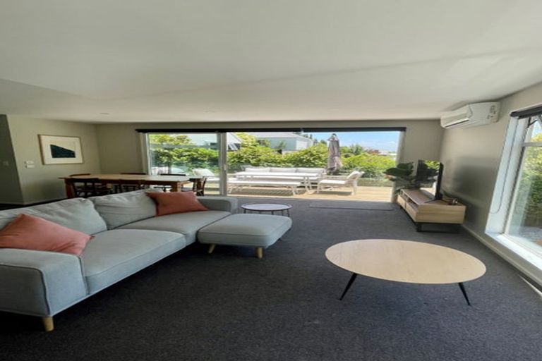 Photo of property in 92 Bowenvale Avenue, Cashmere, Christchurch, 8022