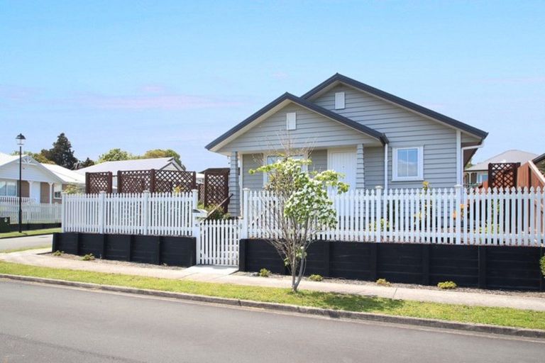 Photo of property in 3 Queens Park Crescent, Frankton, Hamilton, 3204
