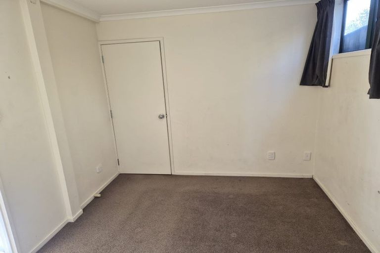 Photo of property in 106a Awaruku Road, Torbay, Auckland, 0630