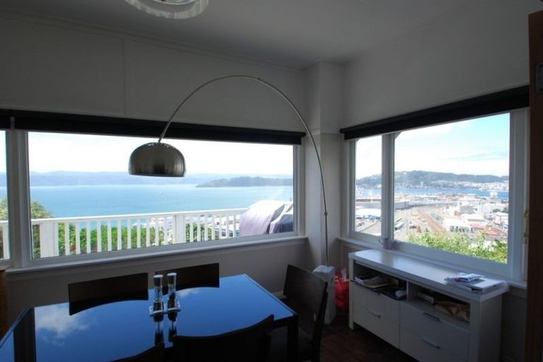 Photo of property in 4 Lower Watt Street, Wadestown, Wellington, 6012