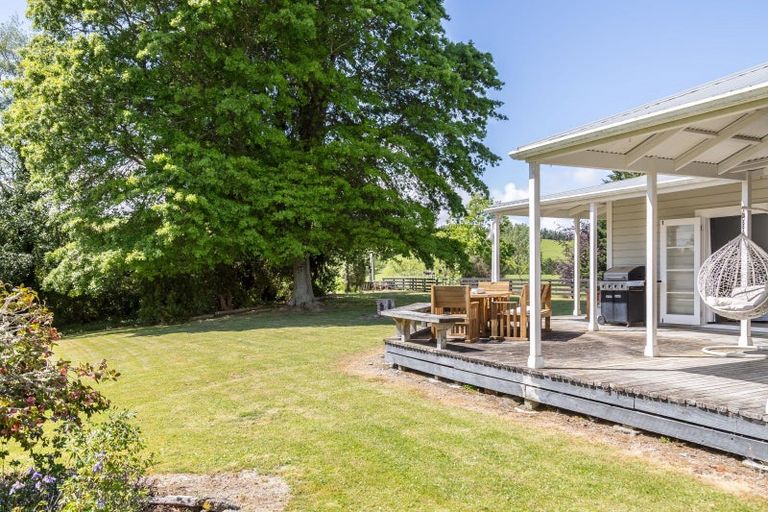 Photo of property in 490 Ngaumu Road, Ngaumu, Masterton, 5890