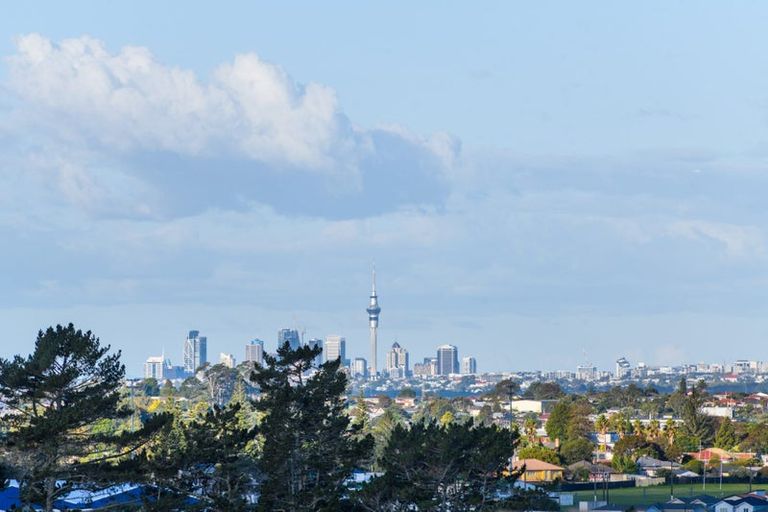 Photo of property in 31 Syrah Crescent, Ranui, Auckland, 0612