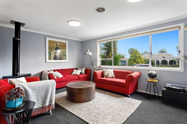 Photo of property in 7 Konini Place, Edgecumbe, 3120