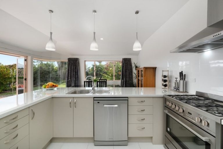 Photo of property in 54 Wakefield Drive, Bethlehem, Tauranga, 3110