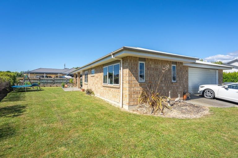 Photo of property in 11 Speranza Avenue, Otaki, 5512