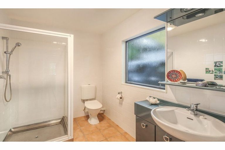 Photo of property in 632 Kellys Bay Road, Pouto, Te Kopuru, 0391