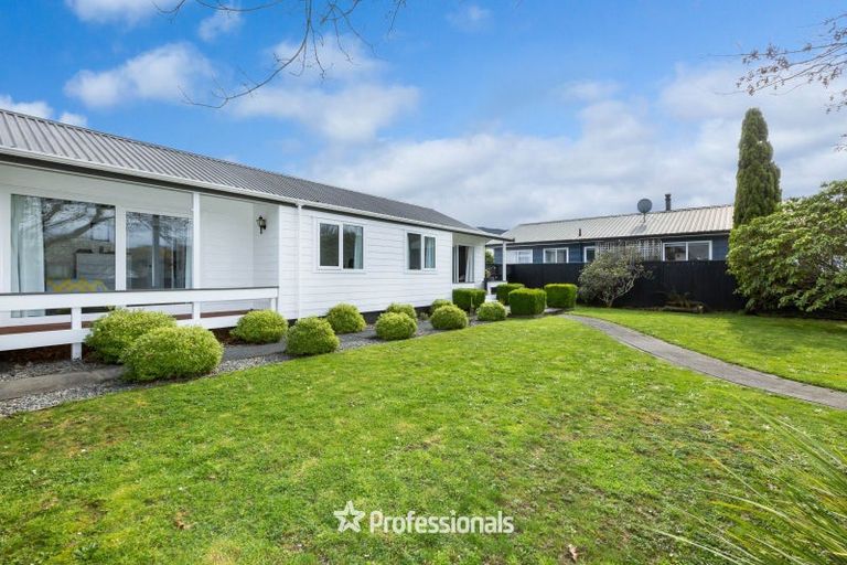 Photo of property in 3 Donegal Grove, Birchville, Upper Hutt, 5018
